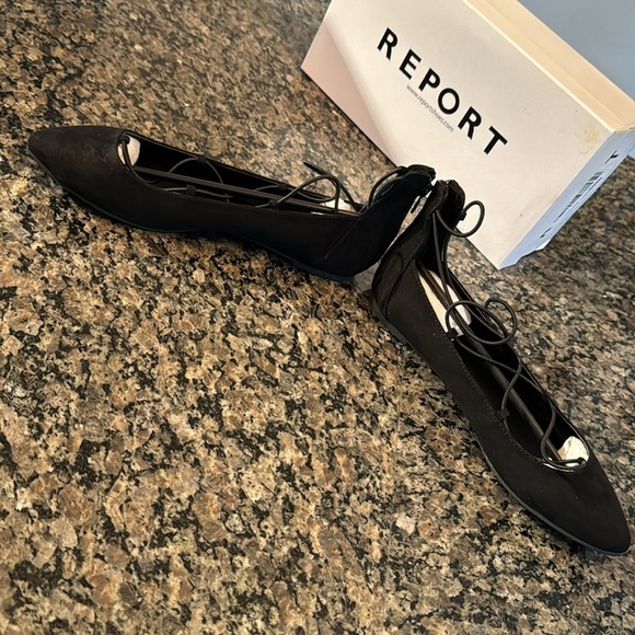 Report bell black pointed toe lace up ballet NIB 8.5 - Picture 3 of 8